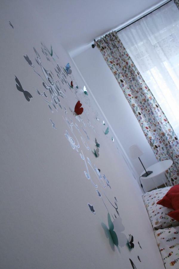 B&B Lefarfalle Ferrara Bagian luar foto