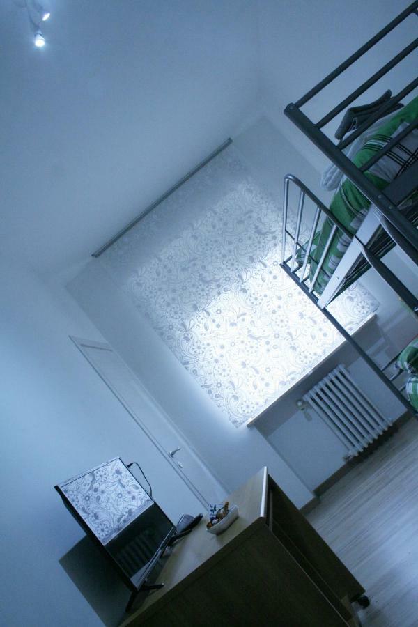 B&B Lefarfalle Ferrara Bagian luar foto