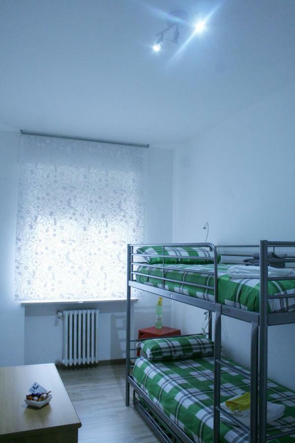 B&B Lefarfalle Ferrara Bagian luar foto